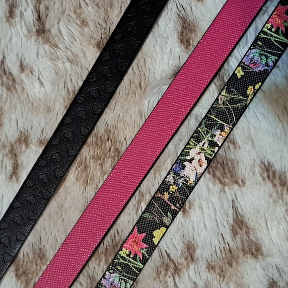 3 for 1 Reversible Betsey Johnson Belt Trio- XL - Picture 5 of 7